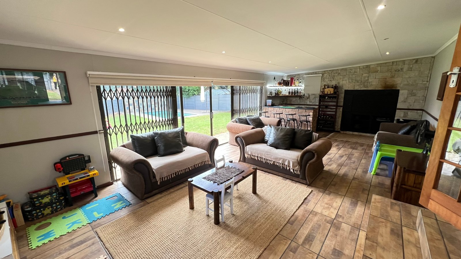 3 Bedroom Family Home for Sale image 9