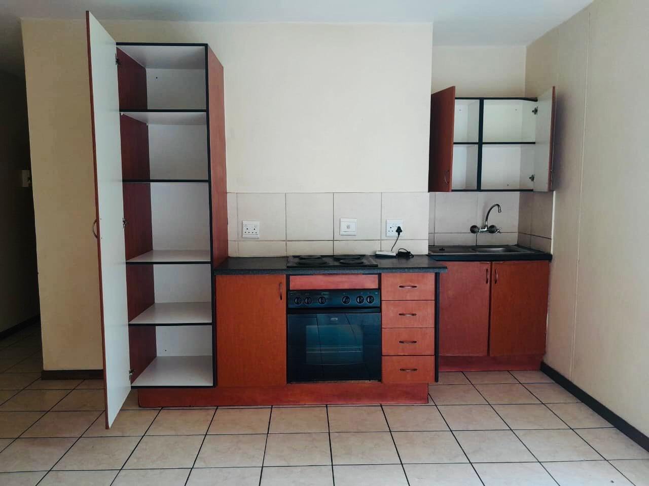 1 Bedroom Apartment for Sale – Del Judor