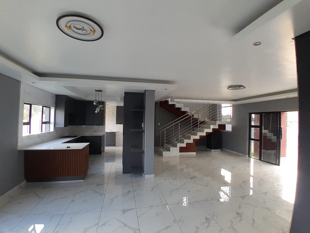 4-Bedroom House for Sale in Middleburg