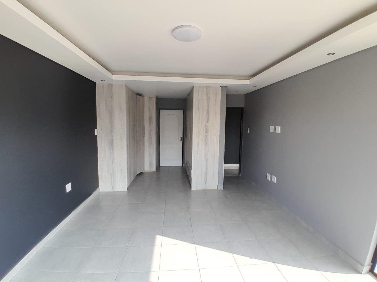 4-Bedroom House for Sale in Middleburg image 17