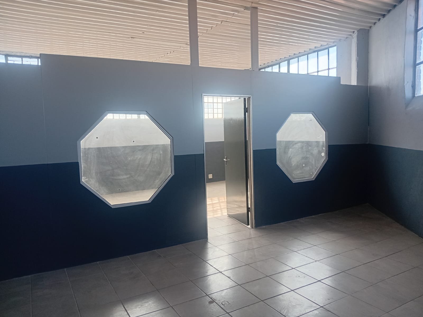 c19 – 1st Floor 647m² Factory, Manufacturing, Distribution Space to Let