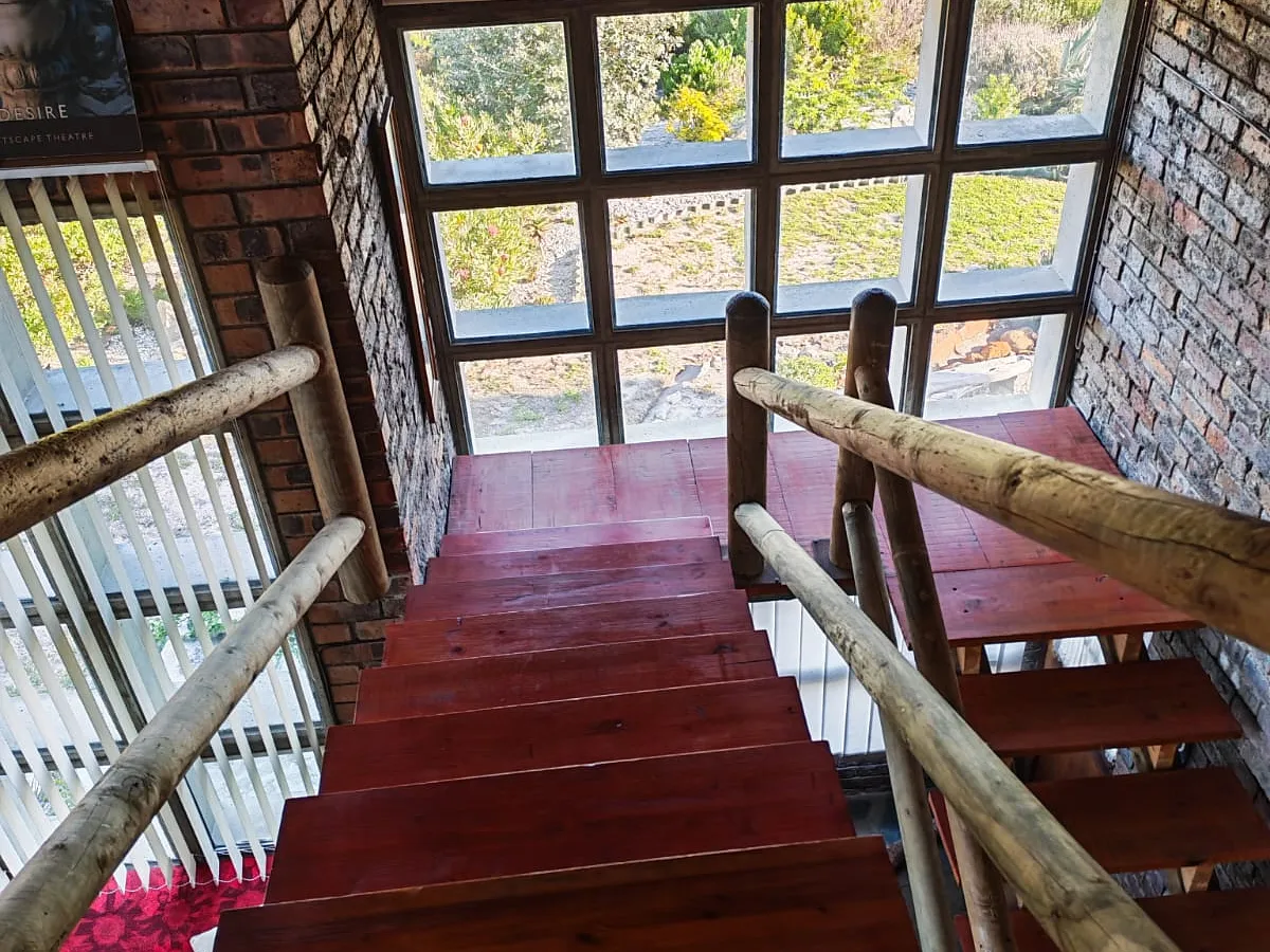 Mountain & Sea View Home for Sale in Betty’s Bay - 1,638Sqm Property with Guesthouse Income Potential image 16