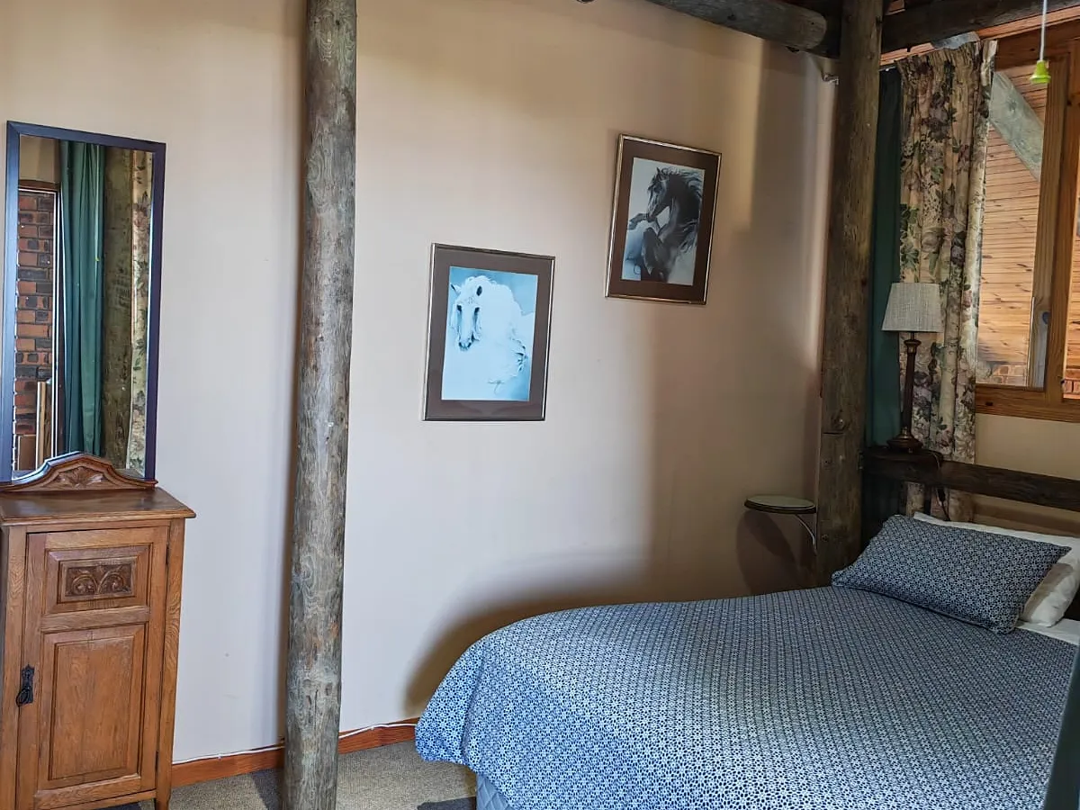 Mountain & Sea View Home for Sale in Betty’s Bay - 1,638Sqm Property with Guesthouse Income Potential image 19