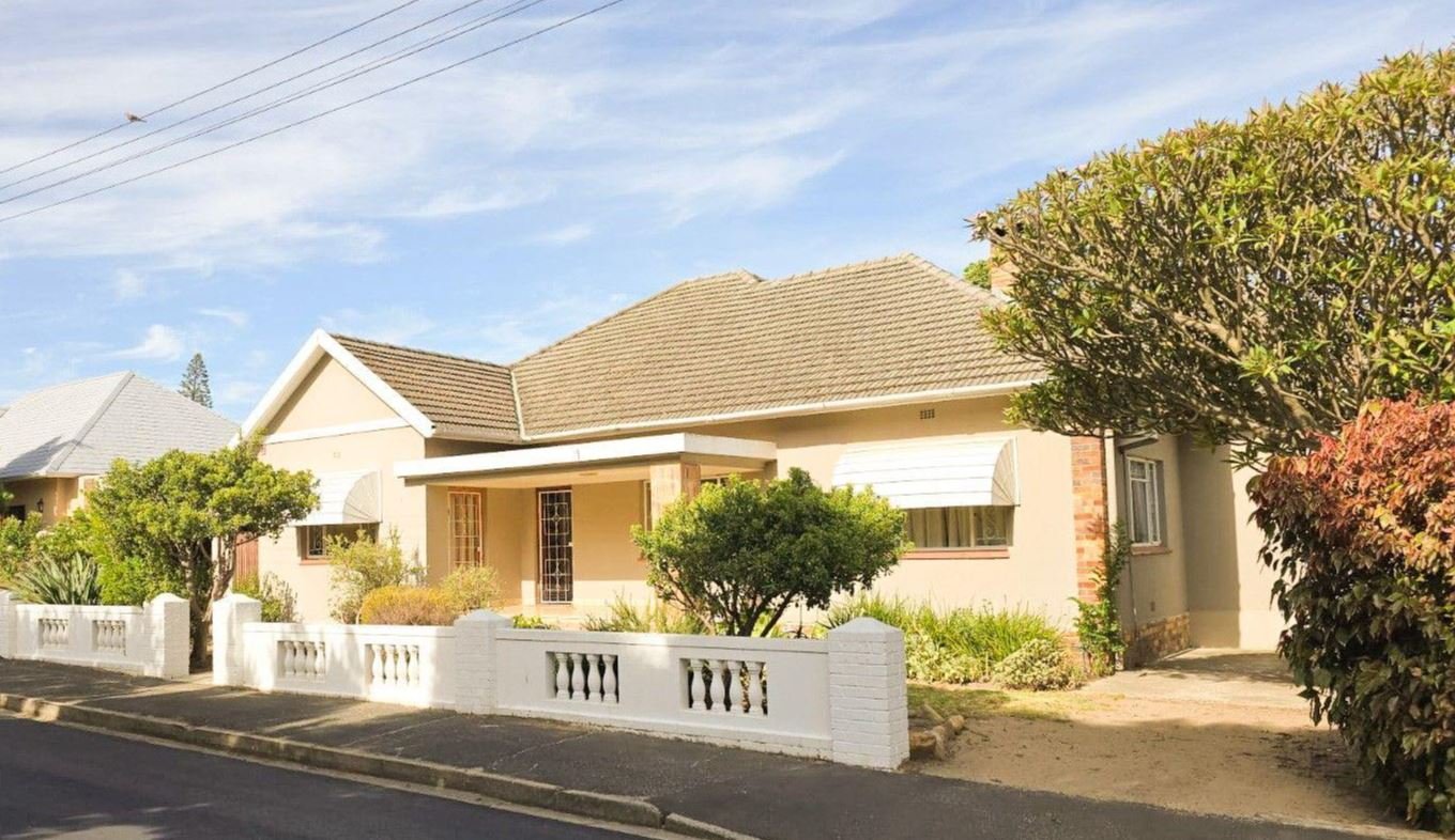 5-Bed Family Home for Sale in Lemoenkloof, Paarl - Income Potential, Views & Solar Features