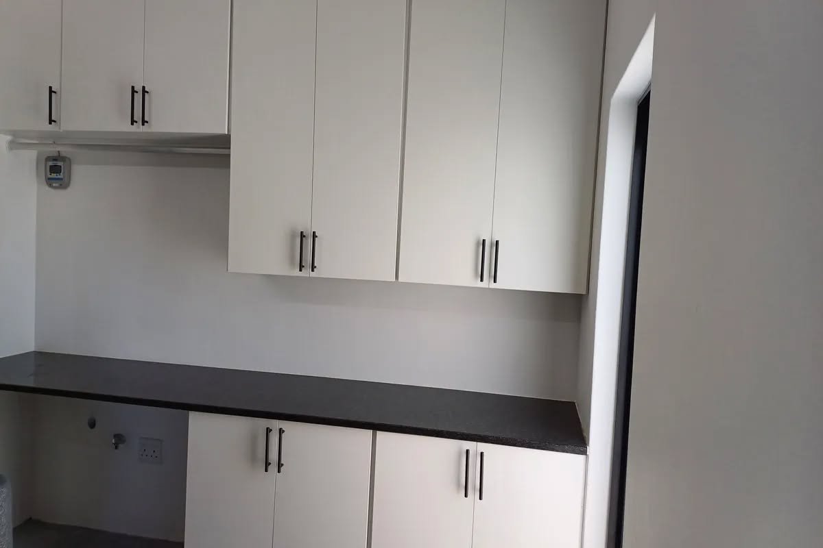 Beautiful 3 Bedroom House for Sale in Sandy Point Beach Estate