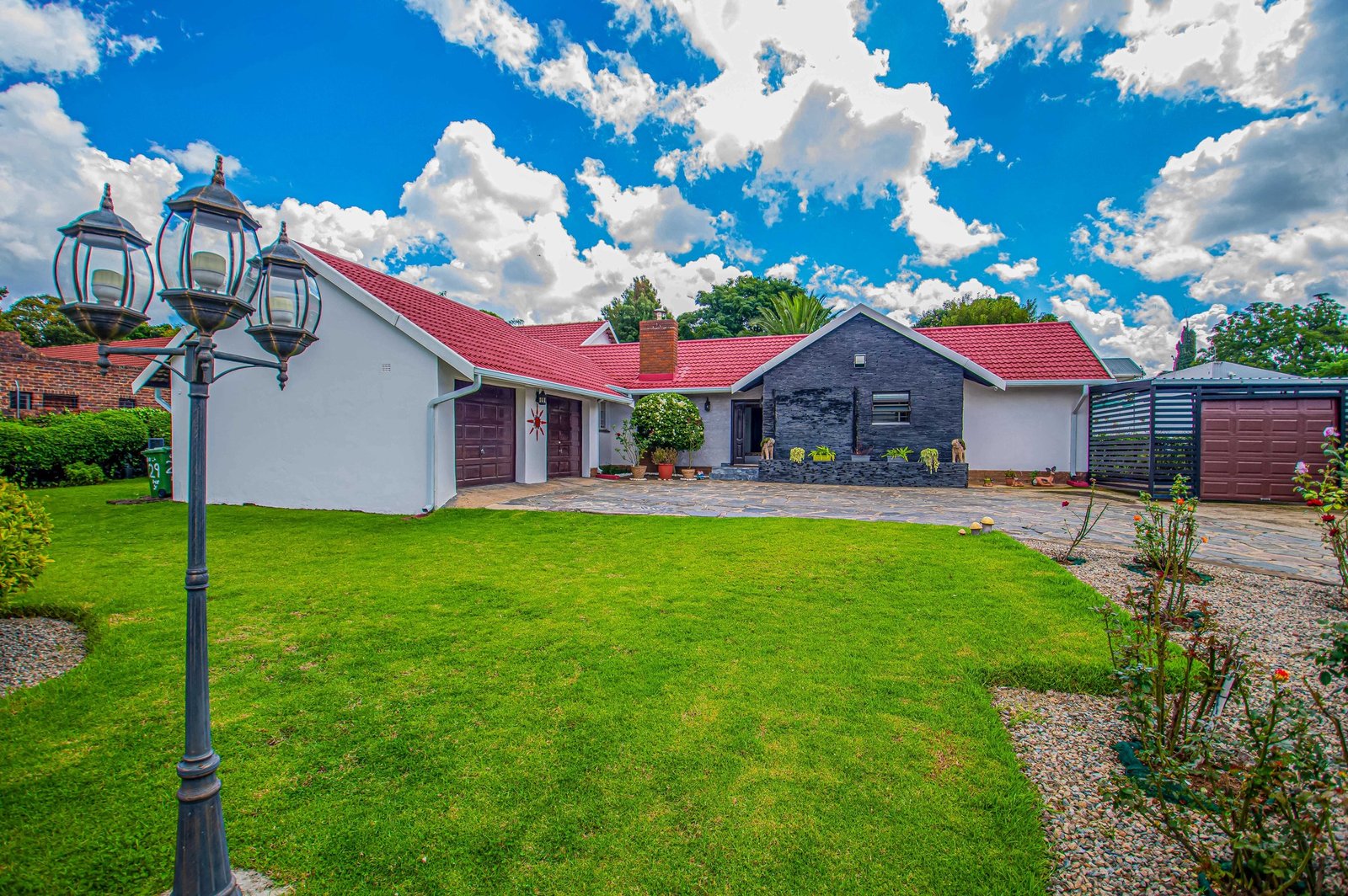 3-Bedrooms House on Auction in Kelvin, Sandton image 8