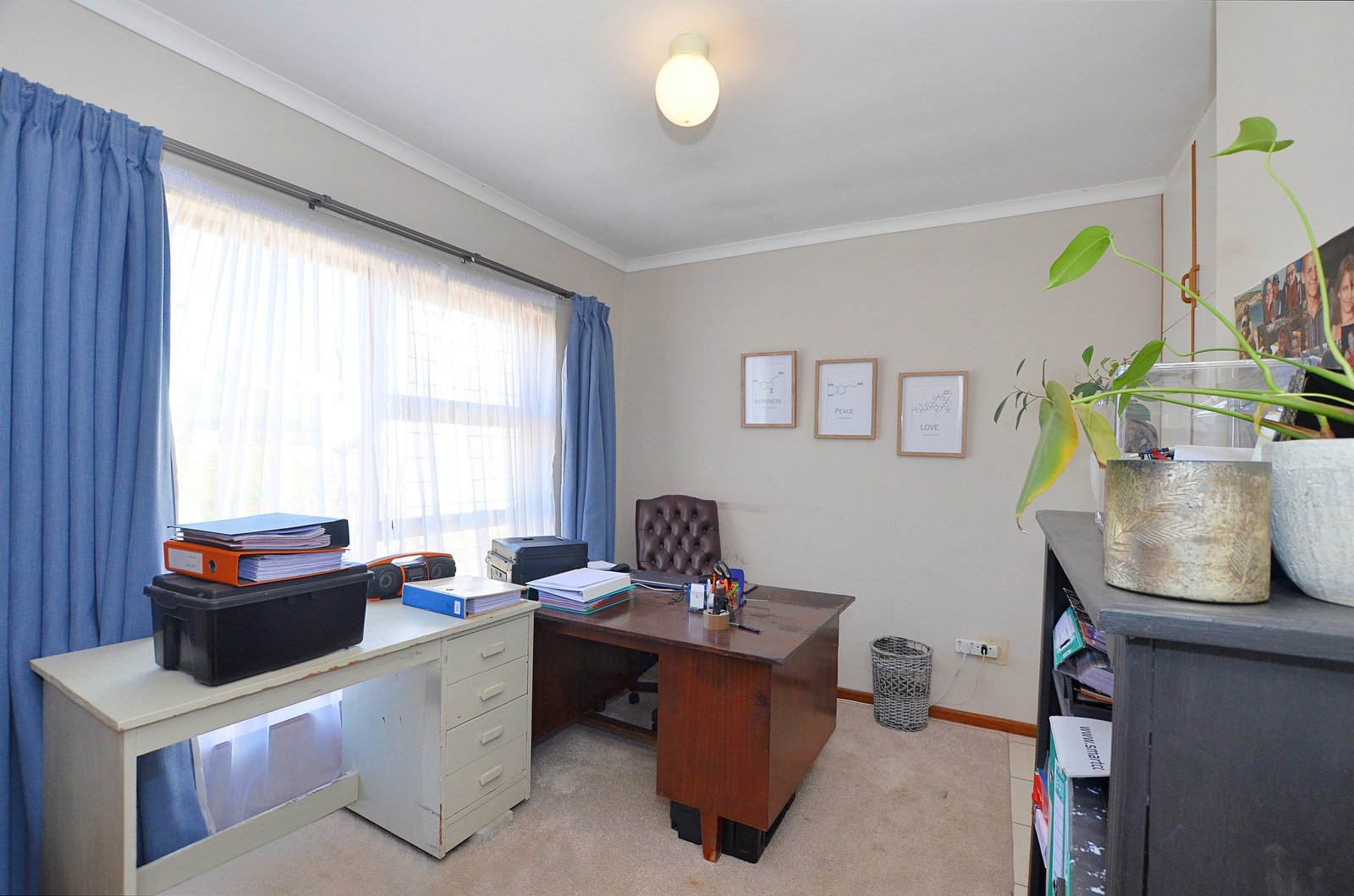 4 Bedroom Coastal Home for Sale in Yzerfontein Old Town - Walk to the Beach & Ocean Views image 19