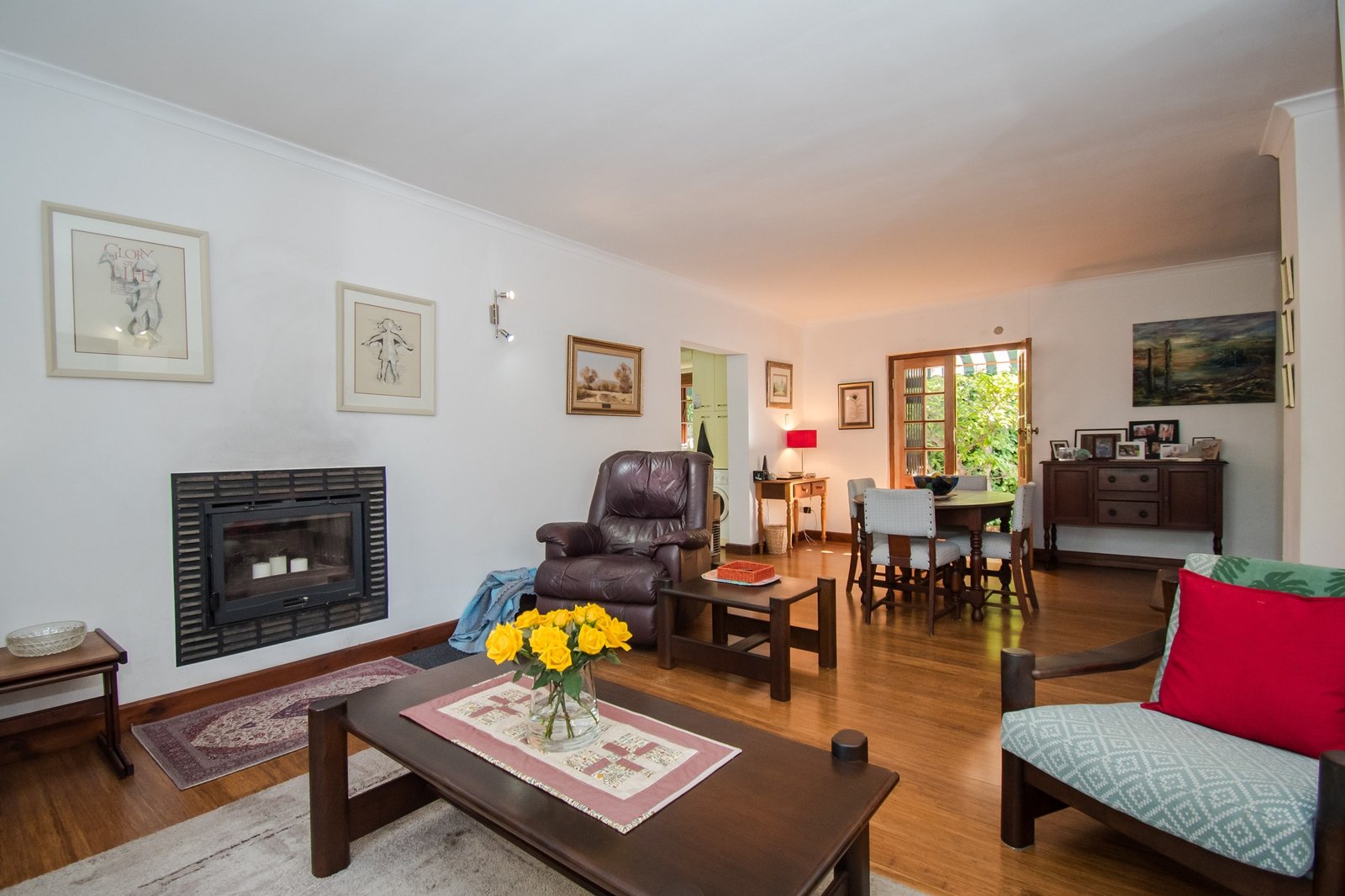 3 Bedroom Cape Cottage for Sale in Somerset West | Granny Flat, Garden & Walk to Somerset House