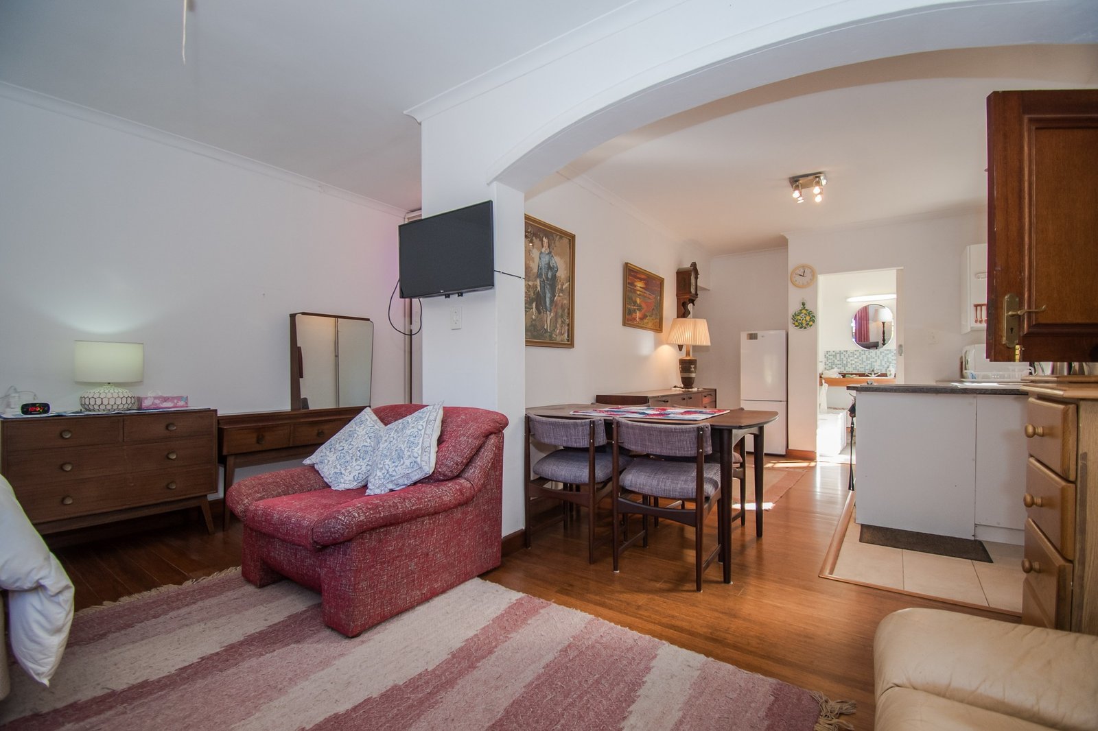 3 Bedroom Cape Cottage for Sale in Somerset West | Granny Flat, Garden & Walk to Somerset House