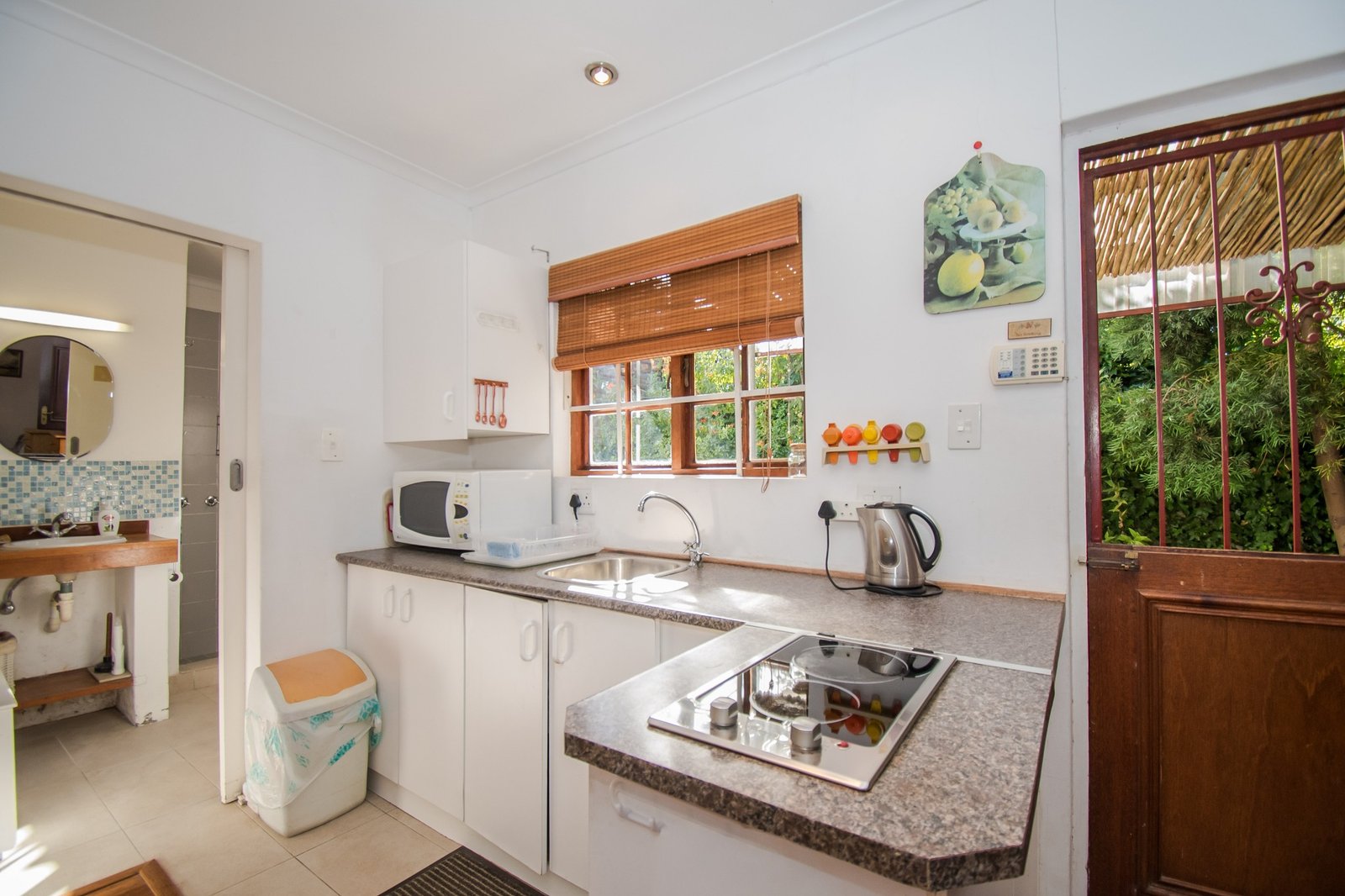 3 Bedroom Cape Cottage for Sale in Somerset West | Granny Flat, Garden & Walk to Somerset House image 8