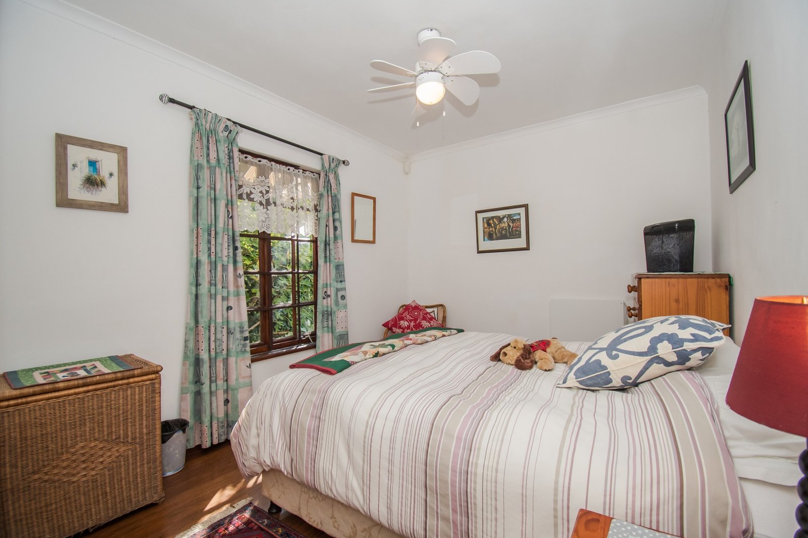 3 Bedroom Cape Cottage for Sale in Somerset West | Granny Flat, Garden & Walk to Somerset House image 18