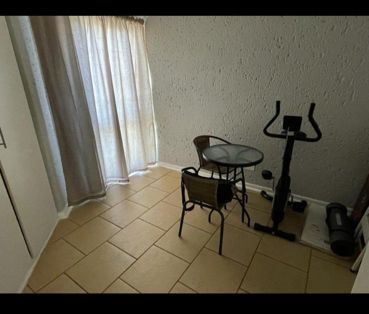 2 Bedroom Ground Floor Apartment for Sale in Vorna Valley, Midrand | Private Garden image 11