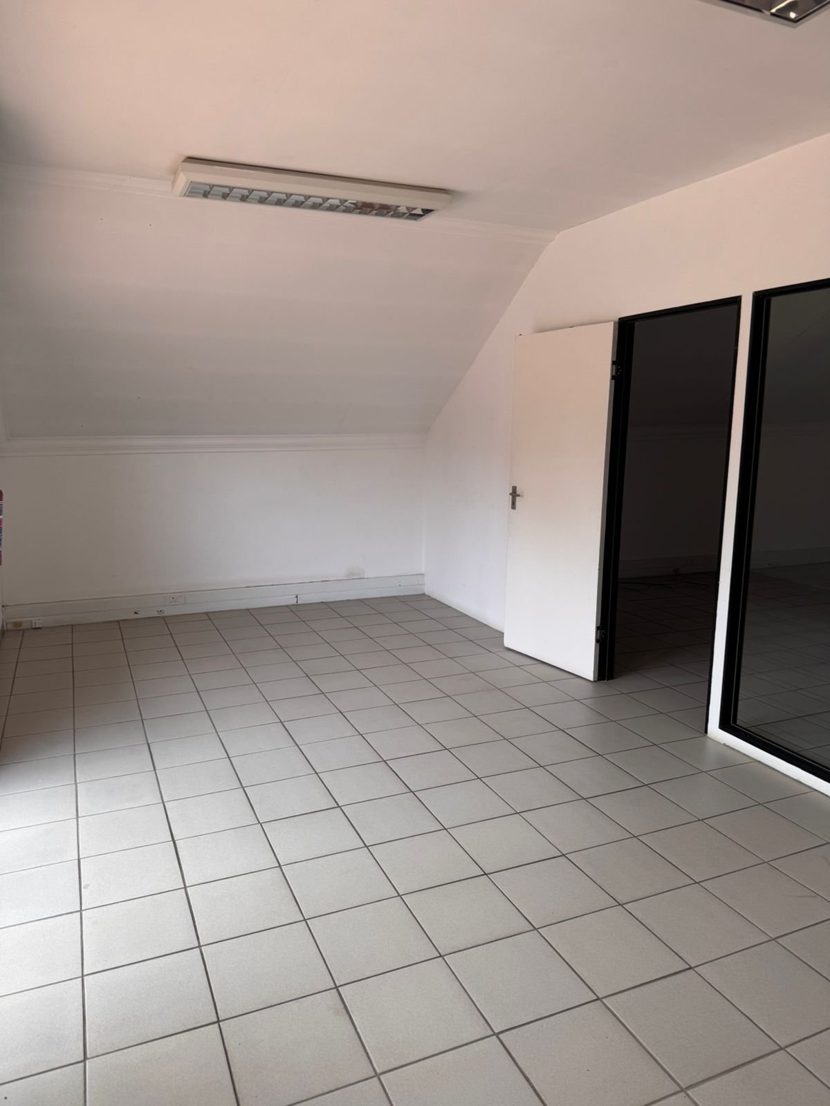 90m² Loft Office Space to Let at Hammets Crossing Office Park - Modern Commercial Unit with Balconies image 5