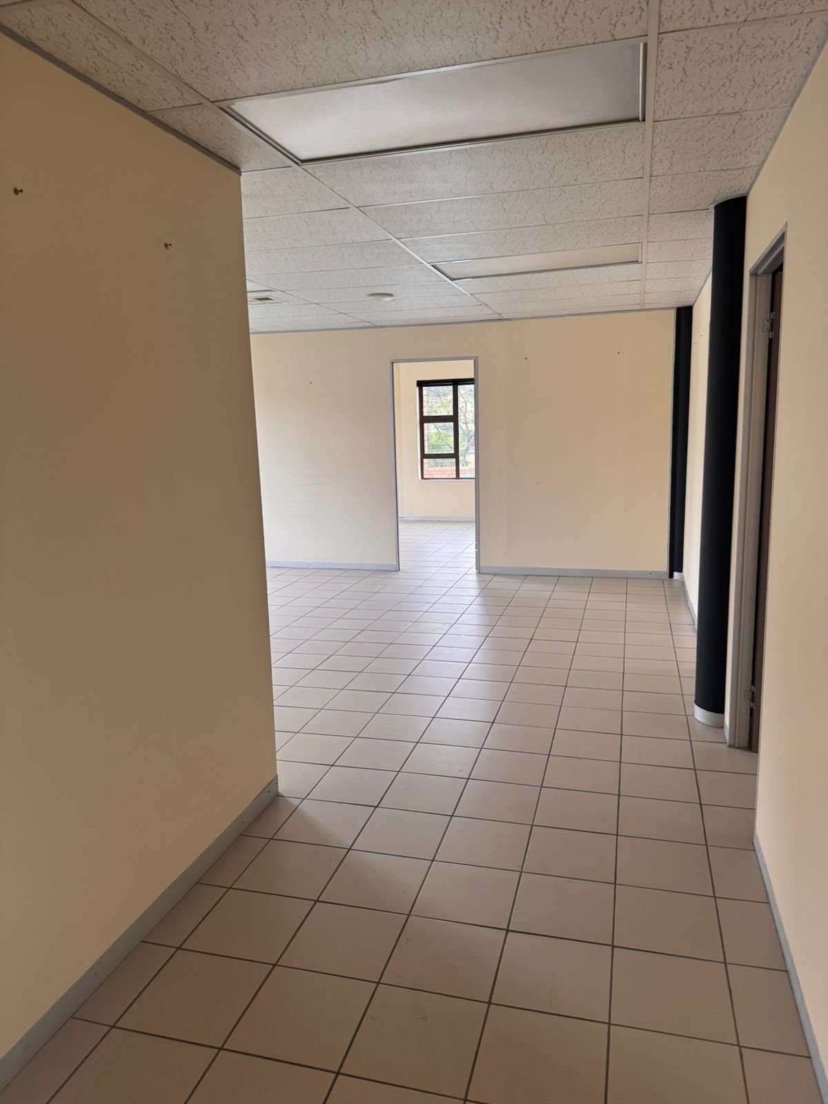 145m² Office Space to Let at Hammets Crossing Office Park - Prime Commercial Offices image 14