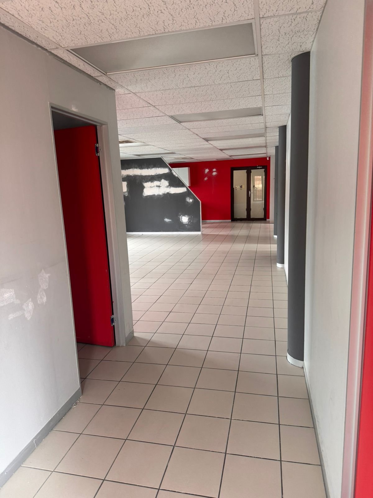 140m² Office Space to Rent in Fourways - Hammets Crossing Office Park - 5 Private Offices