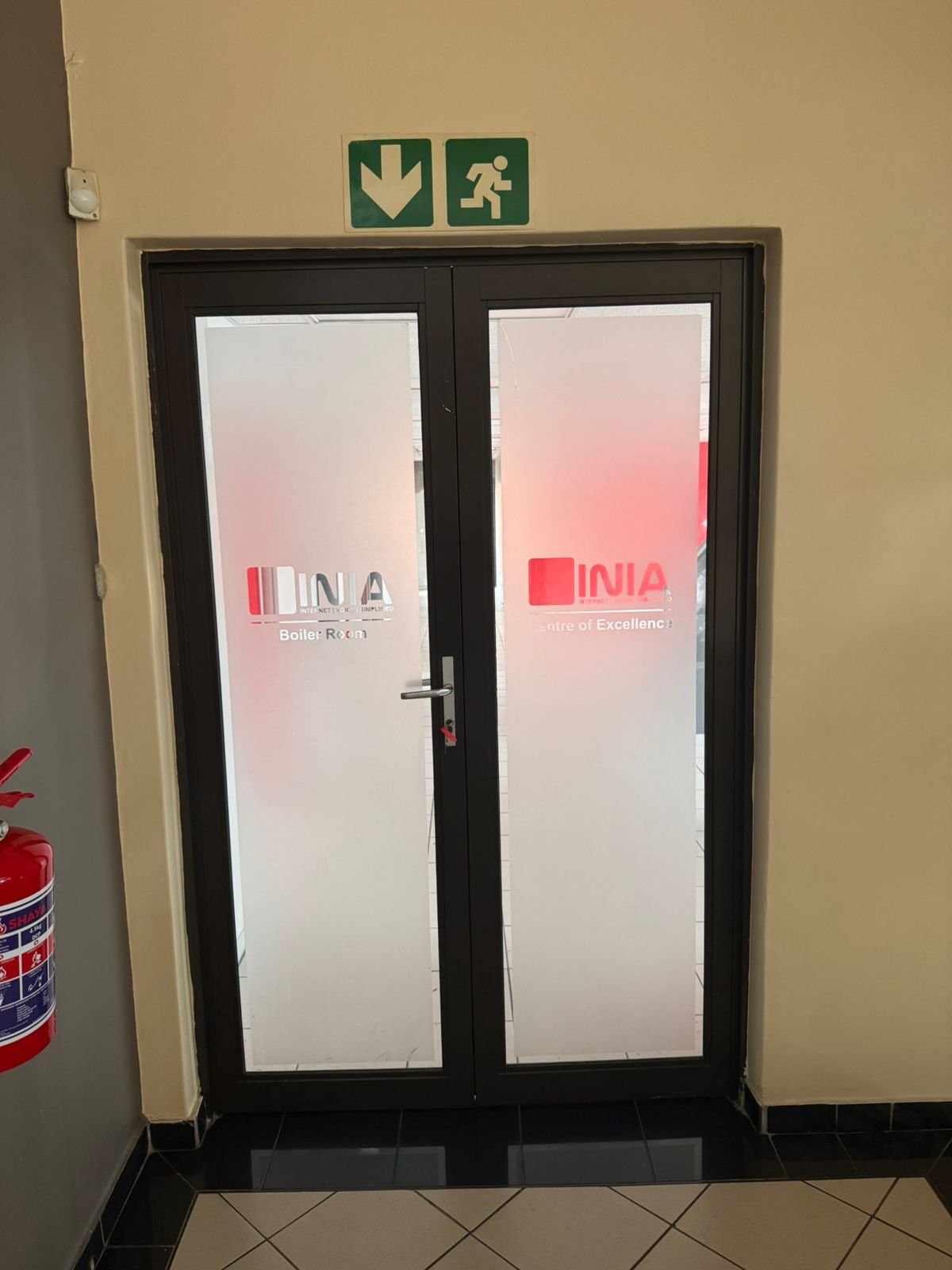 140m² Office Space to Rent in Fourways - Hammets Crossing Office Park - 5 Private Offices image 12