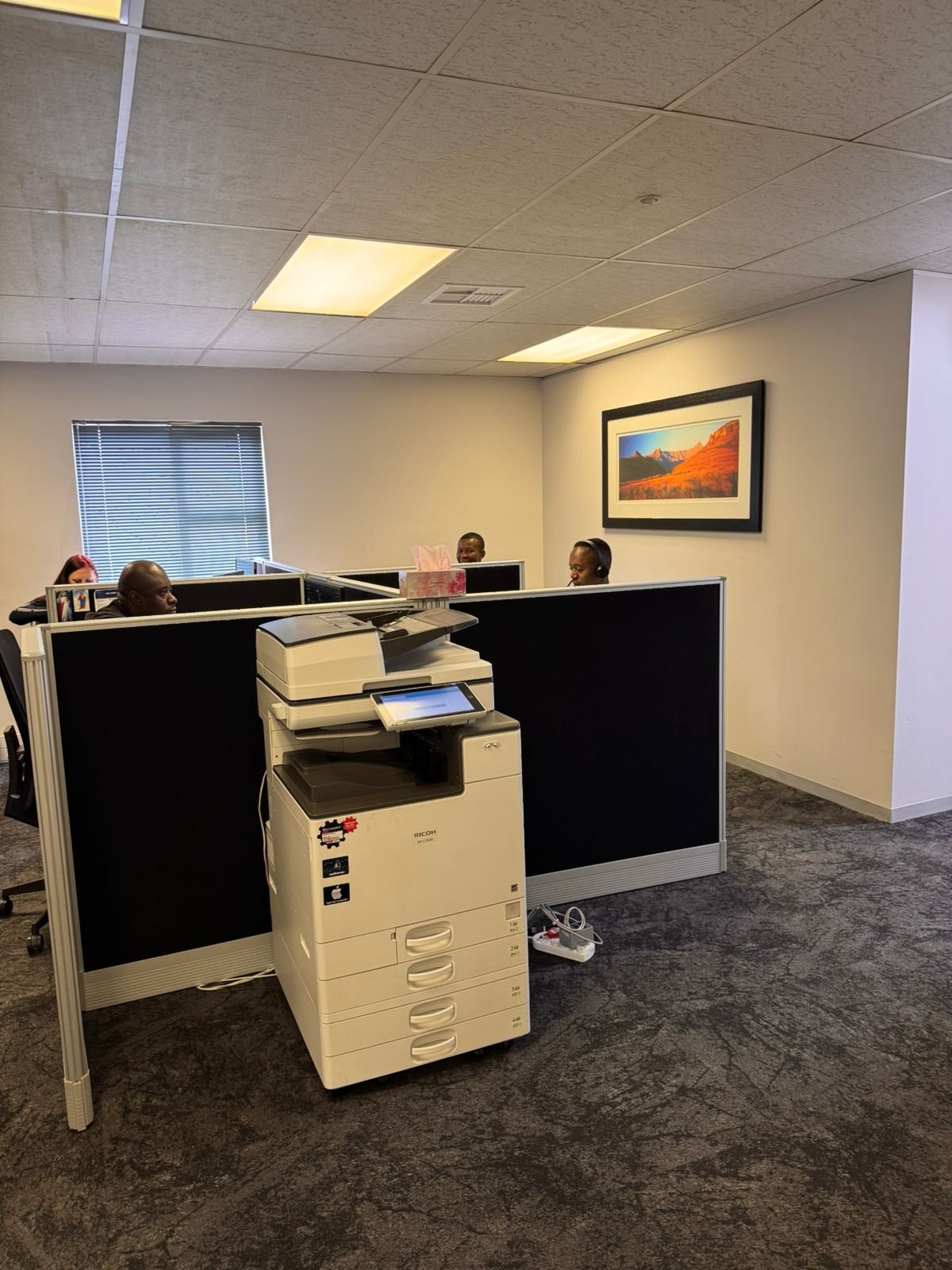 207m² Office Space to Let in Hammets Crossing Office Park, Fourways image 13