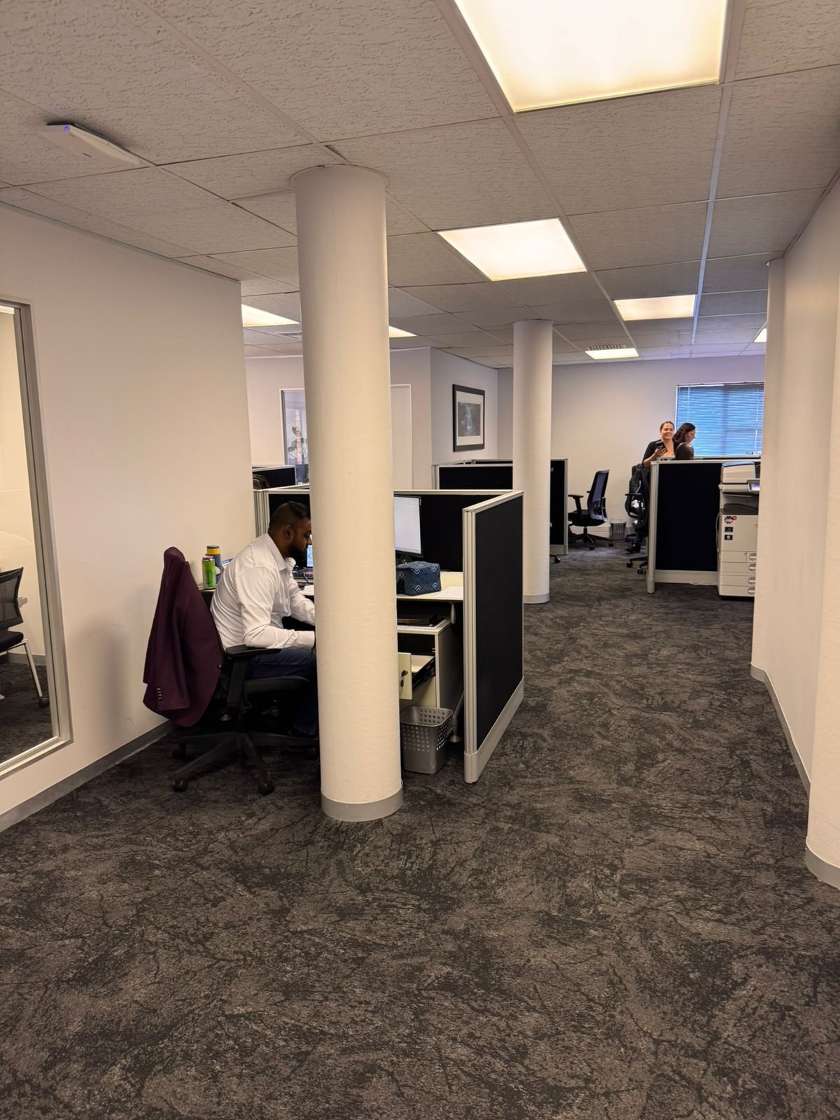 207m² Office Space to Let in Hammets Crossing Office Park, Fourways image 15