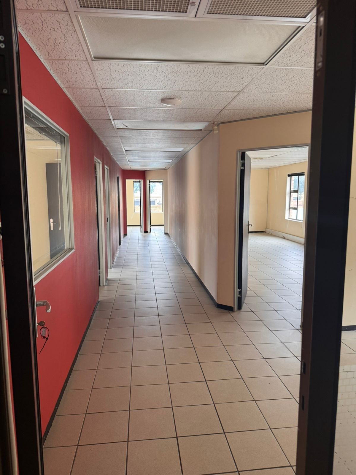 Office Space to Rent in Fourways - Hammets Crossing Office Park - Reception, 5 Offices & Boardroom