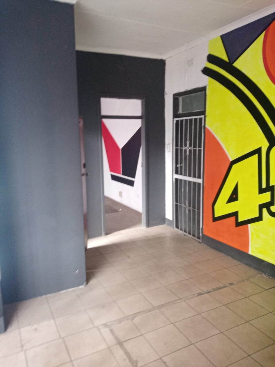 AC2 – 330m² Warehouse, Manufacturing Space