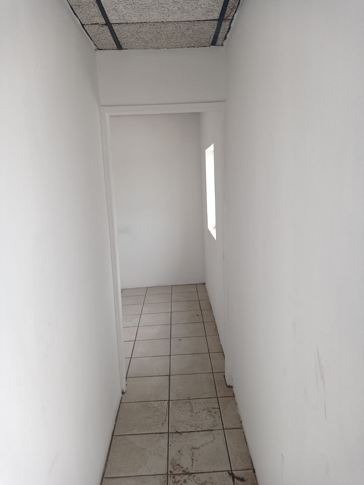 AA15 – 20m² Boutique Office, Beauty Salon, Medical Space to Let image 6