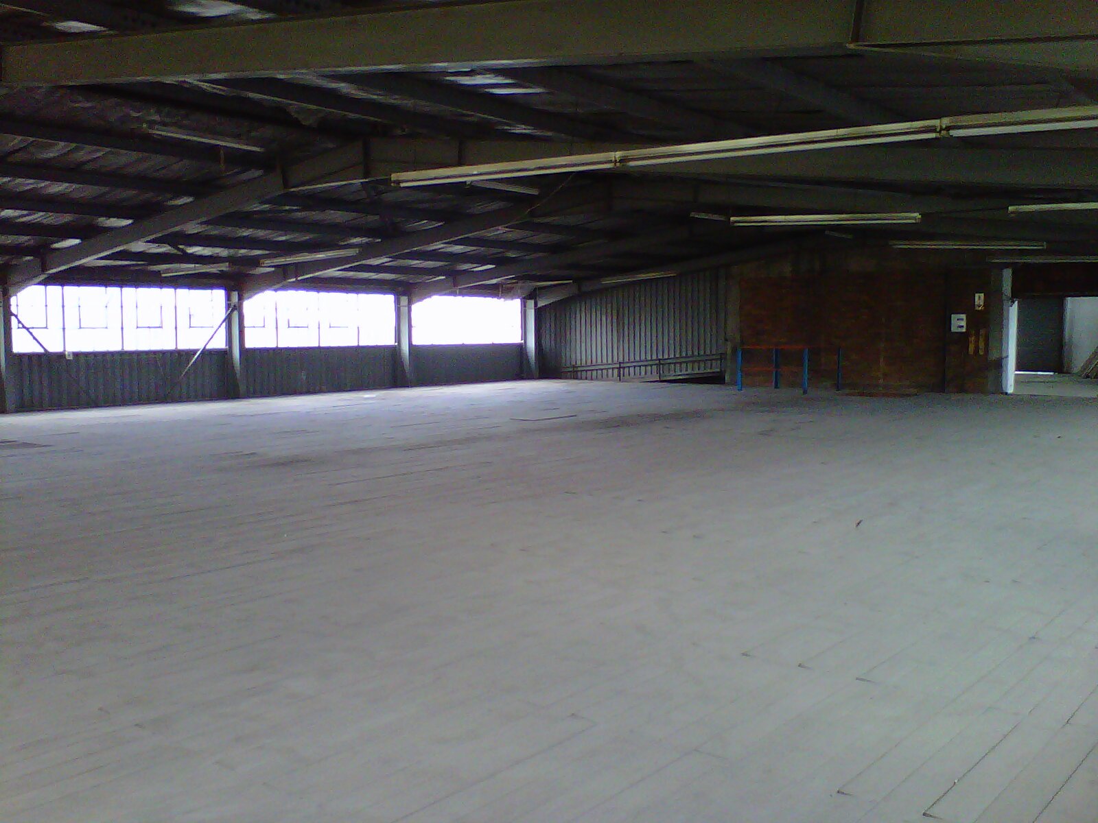 9 Crucible – 2,101M² Prime Factory Warehouse Distribution Space to Let image 6