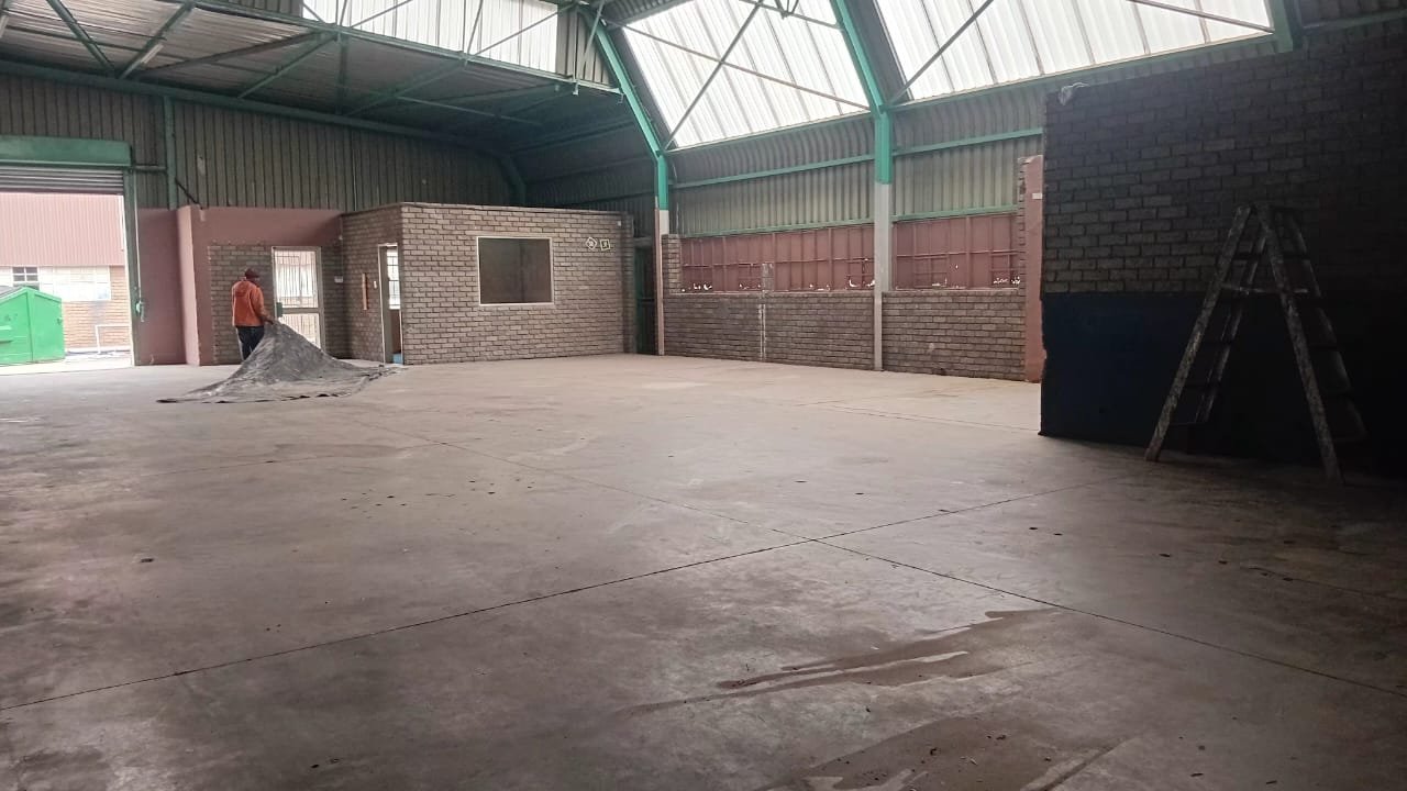 HB4 – 258m² Factory, Warehouse, Distribution Space to Let