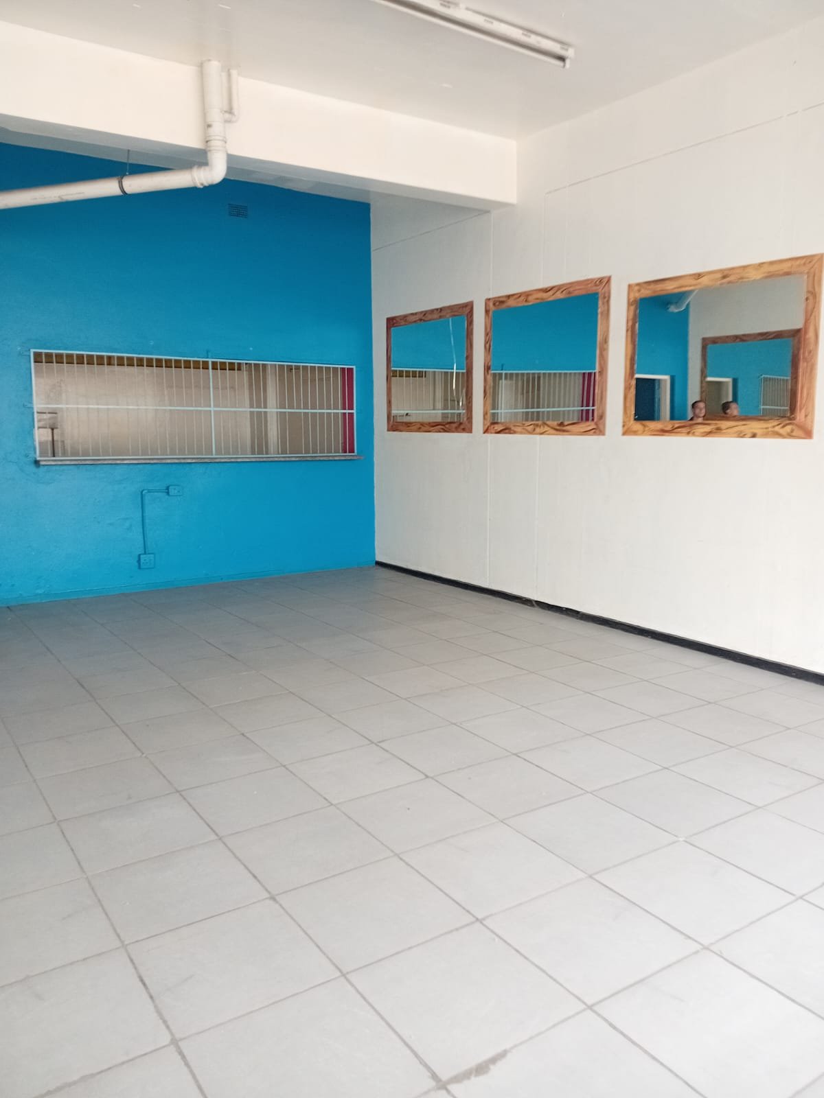 Shop 3 – 63m² Versatile Commercial Space to Let image 6
