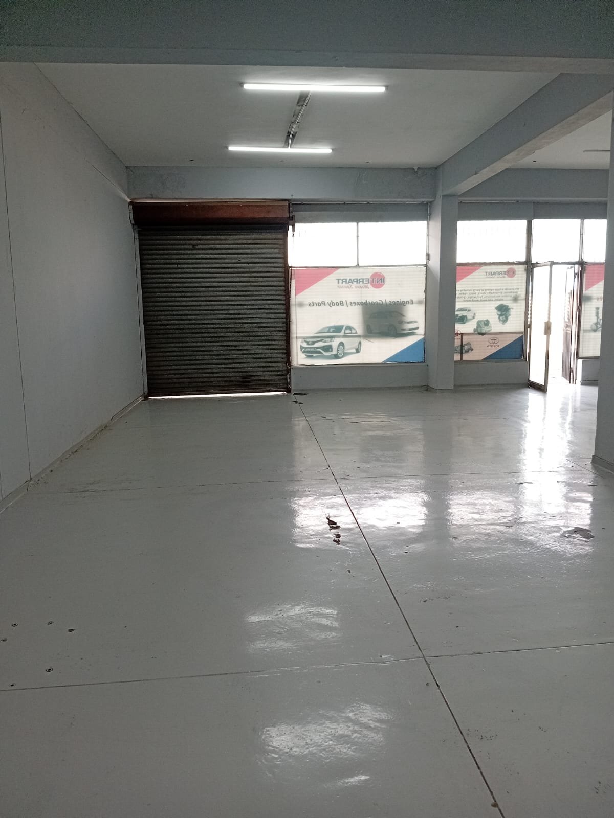 Shop 1 – 115m² Prime Road-Facing Unit to Let