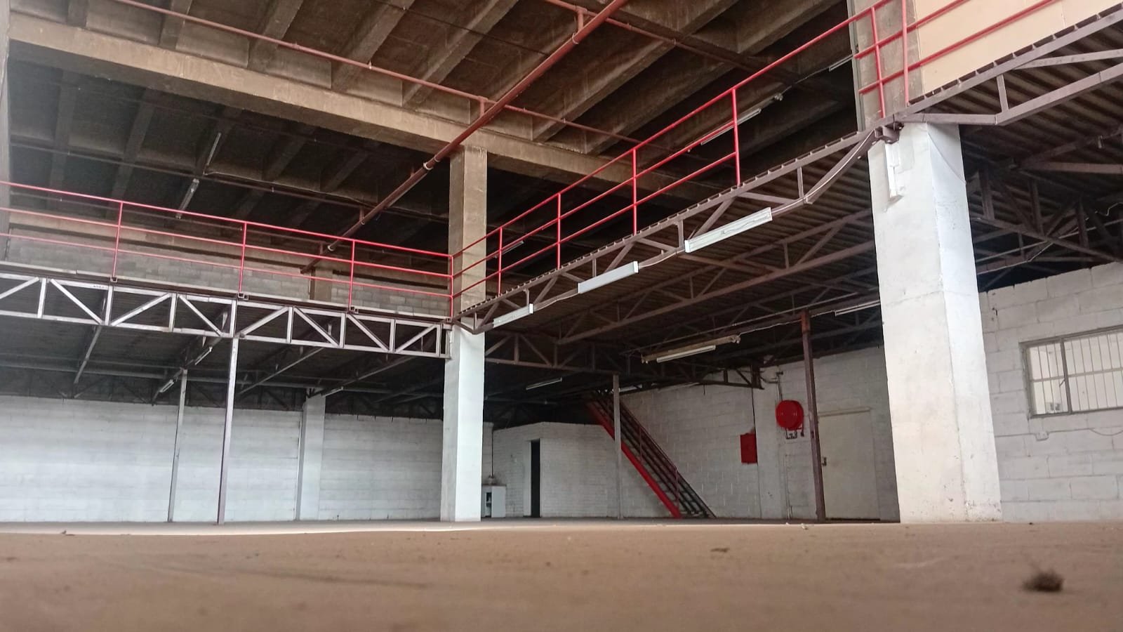 G2 – 590m² Factory, Warehouse, Distribution Space to Let image 6