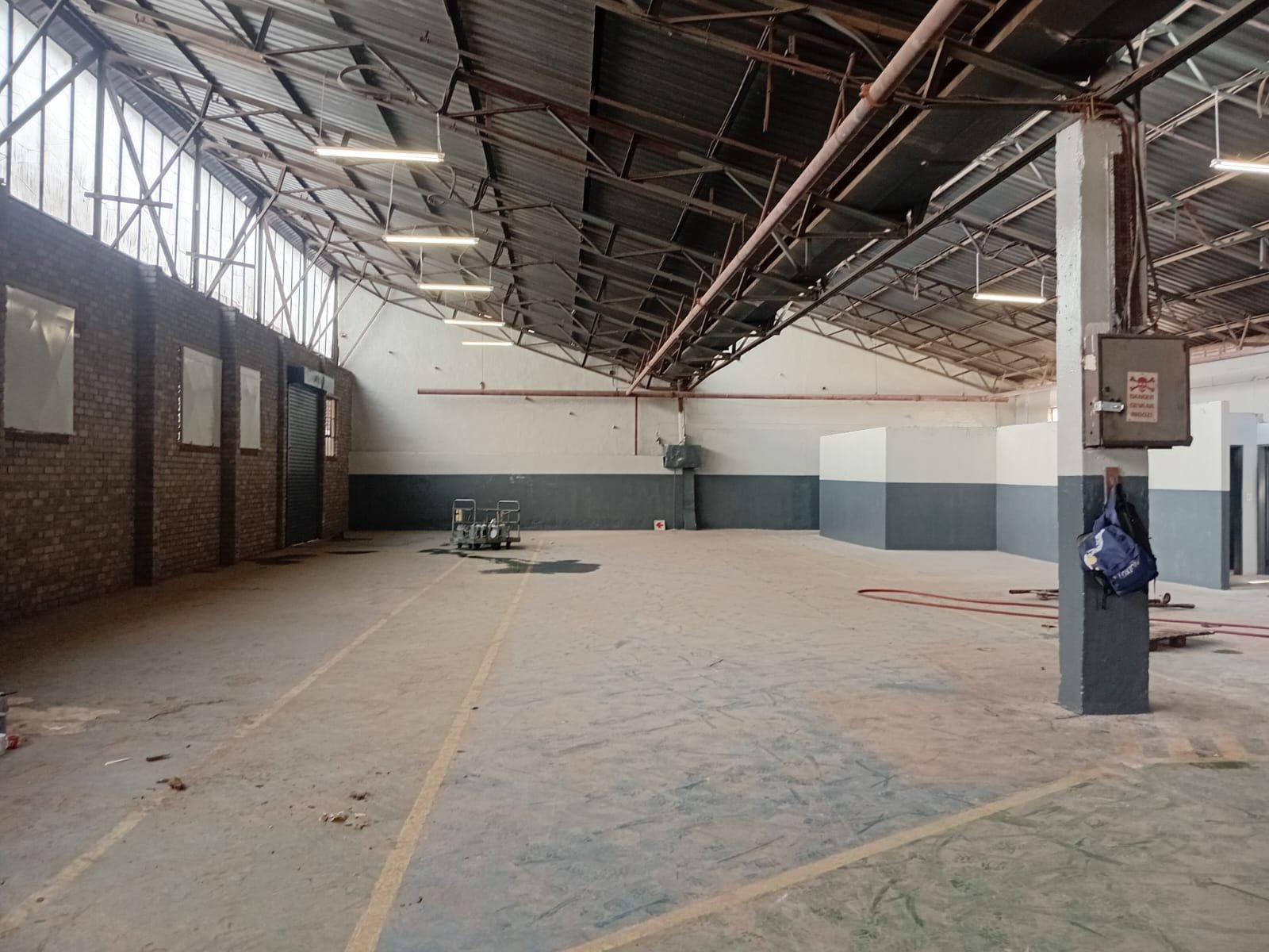 C19 – 1st Floor 647m² Factory, Manufacturing, Distribution Space to Let image 8