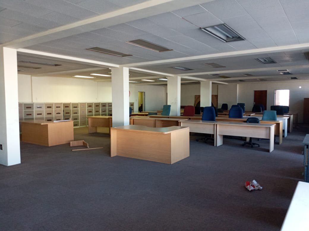 B12-1 – 520m² Flexible Office, Training, Church Space to Let