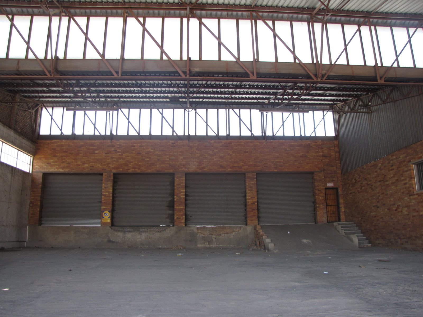 A7 – 2780m² Warehouse, Distribution, Storage Facility to Let
