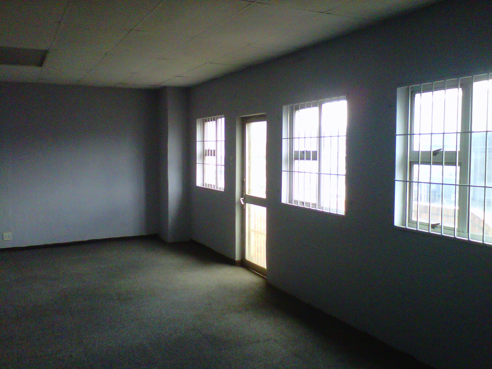 A7 – 2780m² Warehouse, Distribution, Storage Facility to Let image 6