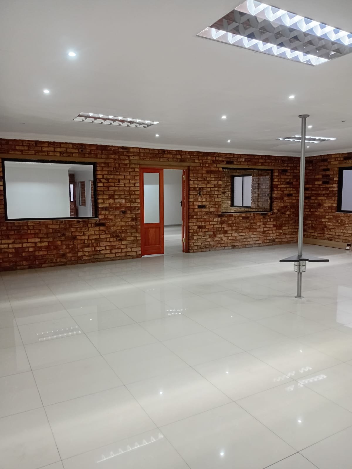 A2 – 2,505M² Modern Factory, Warehouse, Distribution Facility to Let
